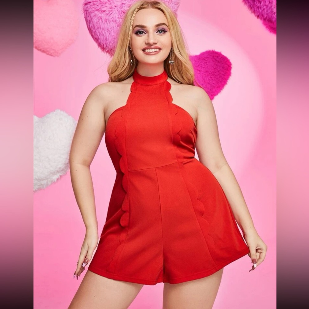 NWOT PLUS red SOLDDDscalloped romper 1x